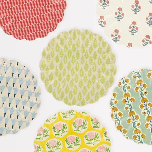 Molly Mahon pattern recycled plastic plates Large(X 6)