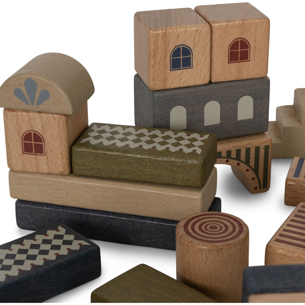 WOODEN BUILDING BLOCKS WITH PRINT