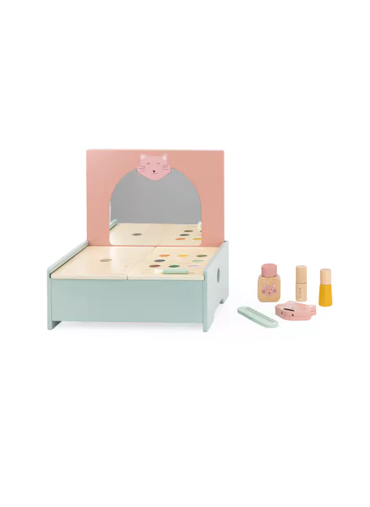 Makeup Table