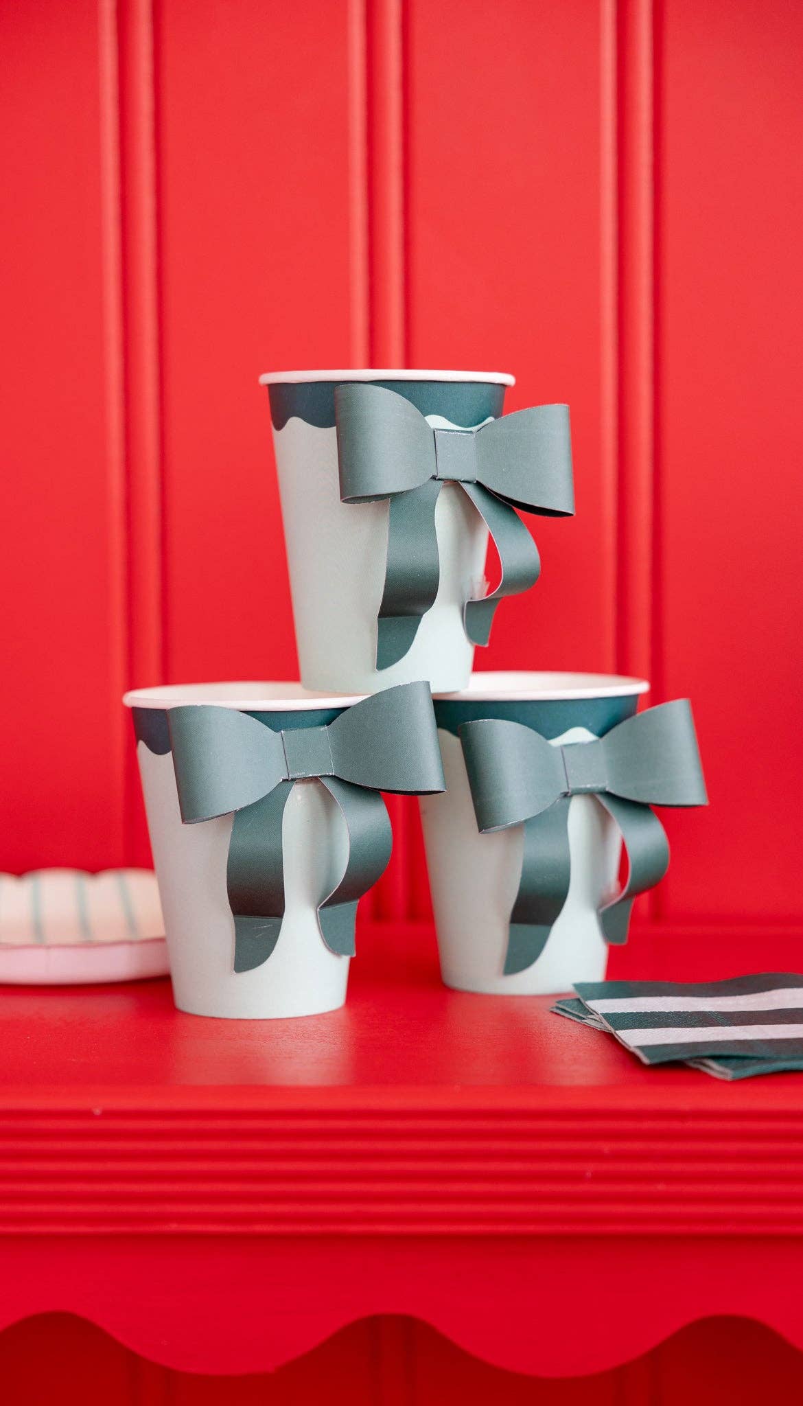 My Mind’s Eye - BOW1108 - Mint and Green Bow Paper Cups