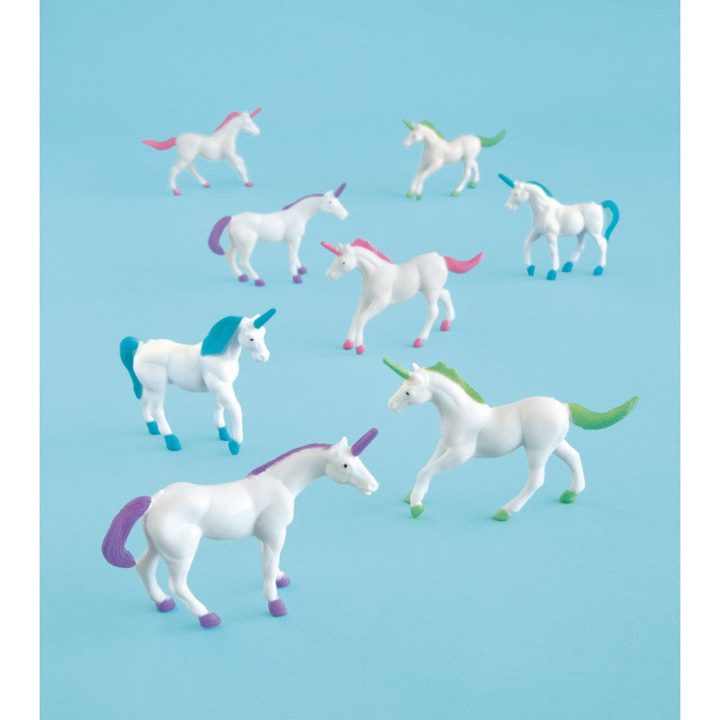 8 plastic Unicorns