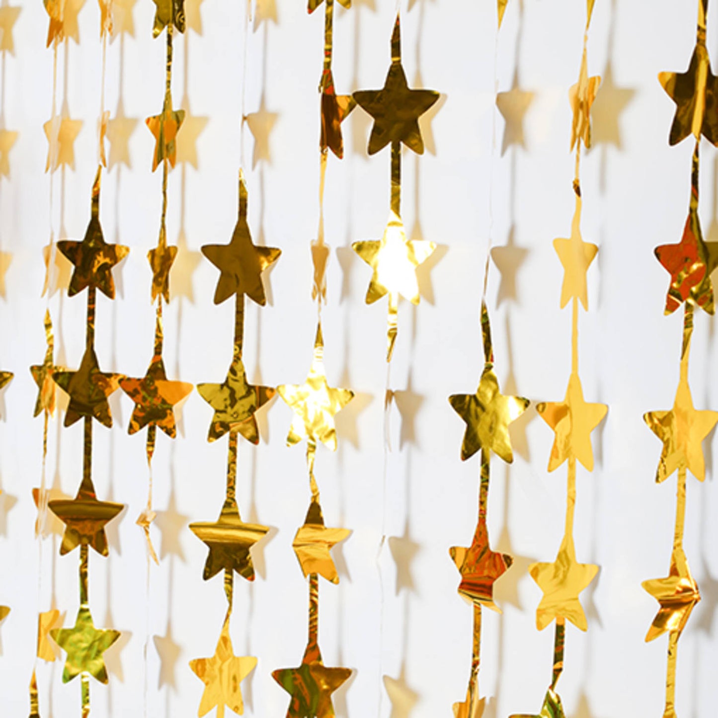 Foil Fringe Door Stars Gold - 2x1 m