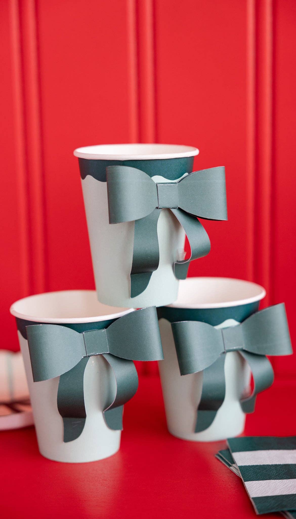 My Mind’s Eye - BOW1108 - Mint and Green Bow Paper Cups