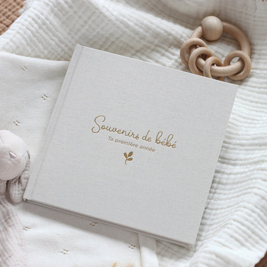 LIVRE SOUVENIRS DE BÉBÉ PREMIÈRE ANNÉE