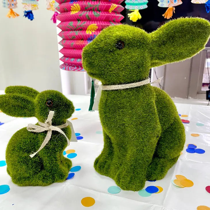 Medium Grass Easter Rabbit Decoration