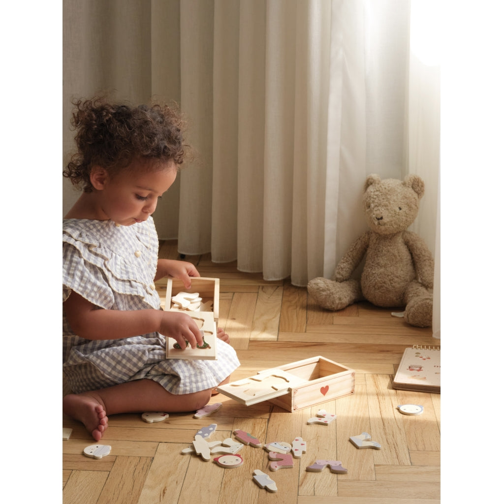 Wooden Teddy Dress-UP Puzzle