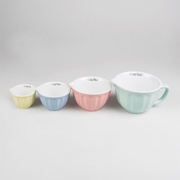 RETRO PASTEL MEASURING CUPS - SET OF 4