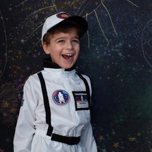 ASTRONAUT 5 - 6 yrs in