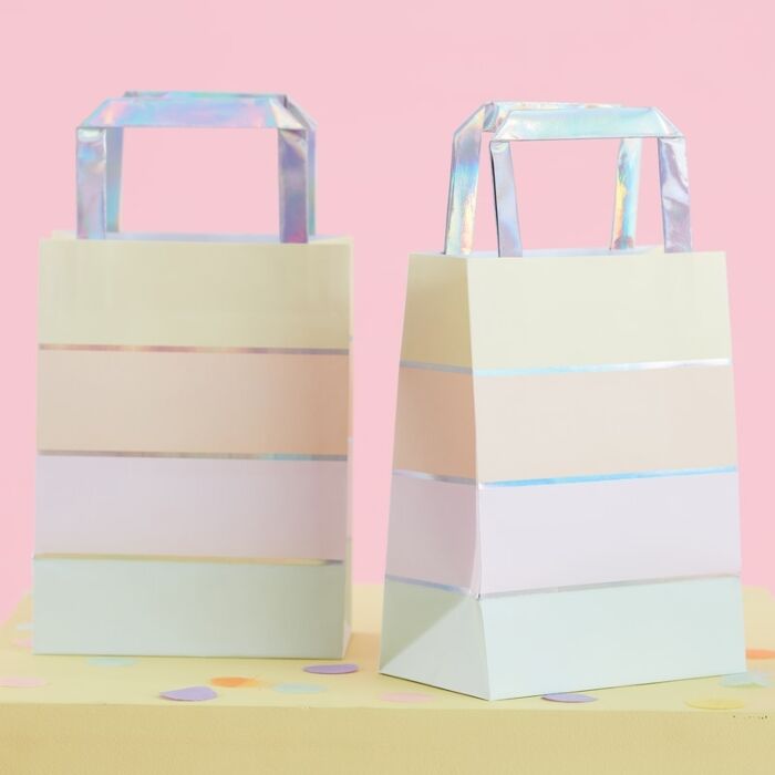 IRIDESCENT AND PASTEL PAPER PARTY BAGS