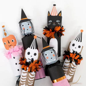 Vintage Halloween Medium Crackers (x 8)