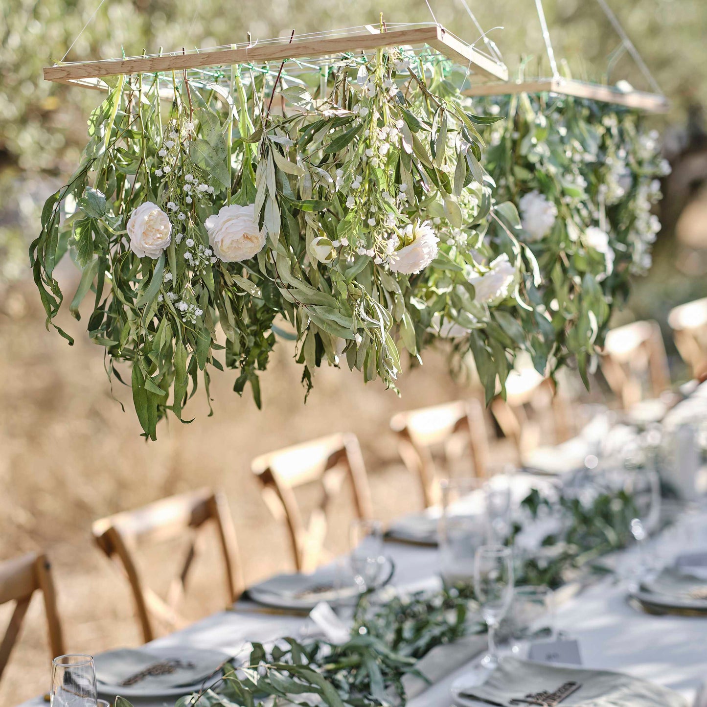 Wooden Foliage Hanging Grid